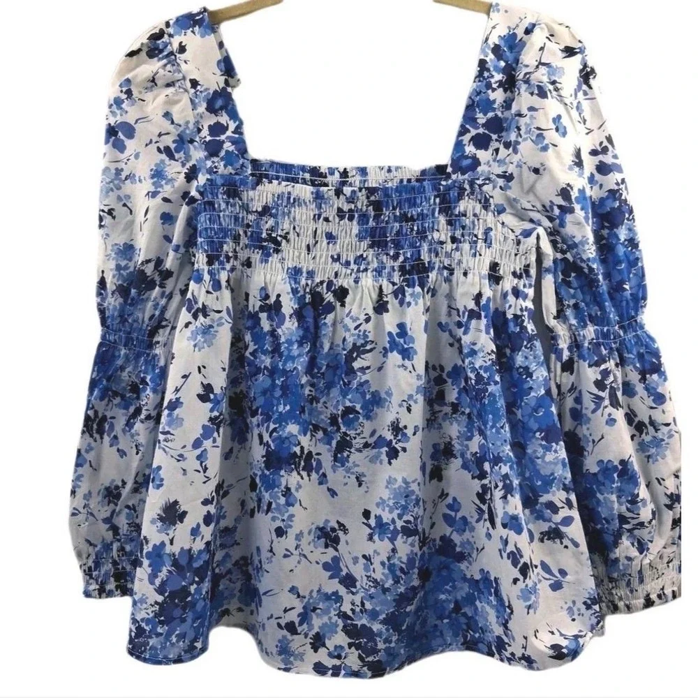 Tuckernuck Blue Bells Meadow Floral Smocked Square Neck Tilly Blouse Top NWT
